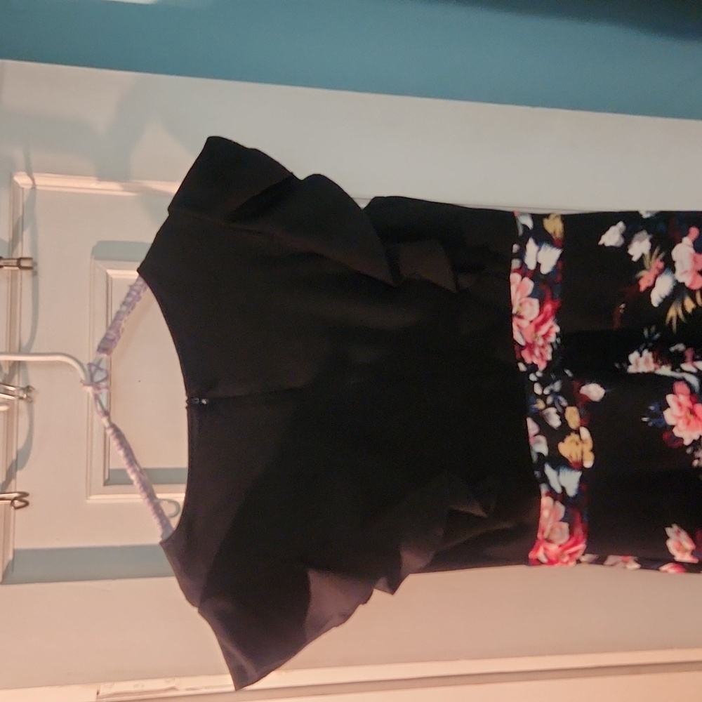 FLORAL summer Ruffle Dress - Picture 4 of 6